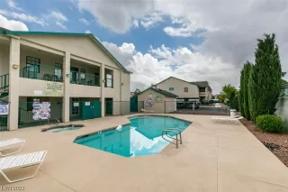 Photo #2: 2524853 Listing