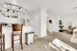 Photo #5: 2524875 Listing 