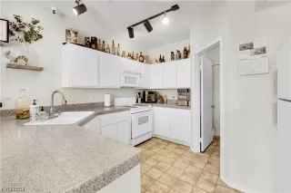 Photo #6: 2524875 Listing 