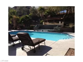 Photo #1: 2524897 Listing 