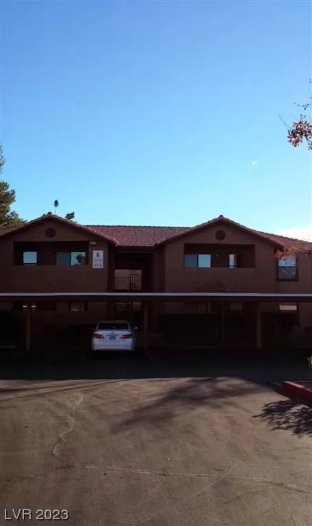 MLS: 2524902 Condo For Sale