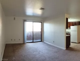 Photo #3: 2524902 Listing 