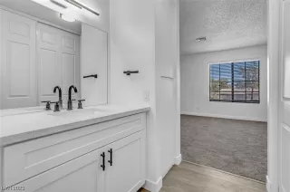 Photo #2: 2524934 Listing