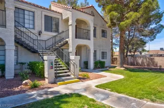 Photo #6: 2524934 Listing