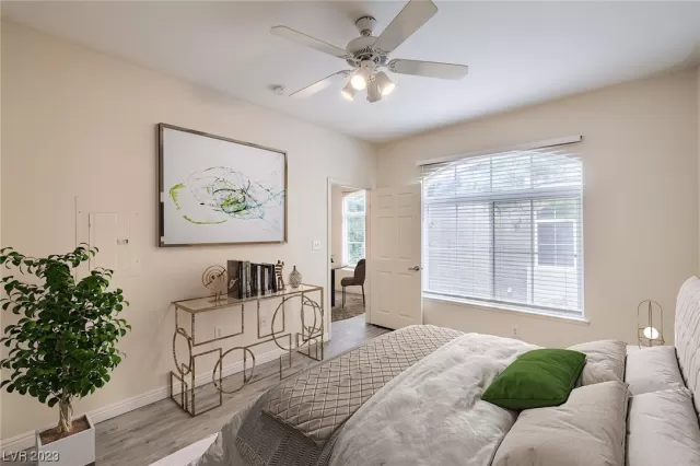 MLS: 2524965 Condo For Sale