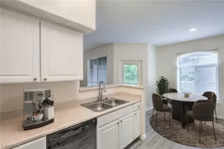 Photo #3: 2524965 Listing