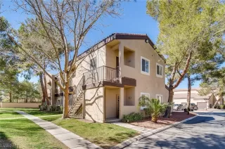 Photo #1: 2524966 Listing