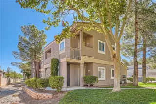 Photo #2: 2524966 Listing