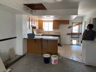 Photo #2: 2524982 Listing