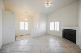 Photo #1: 2524992 Listing 