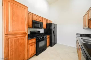 Photo #6: 2524992 Listing 