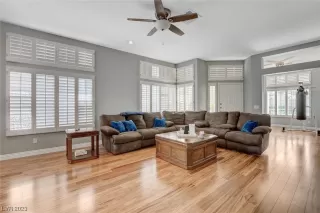 Photo #6: 2525022 Listing 