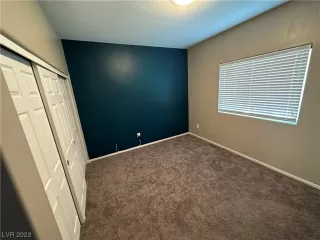 Photo #5: 2525040 Listing 