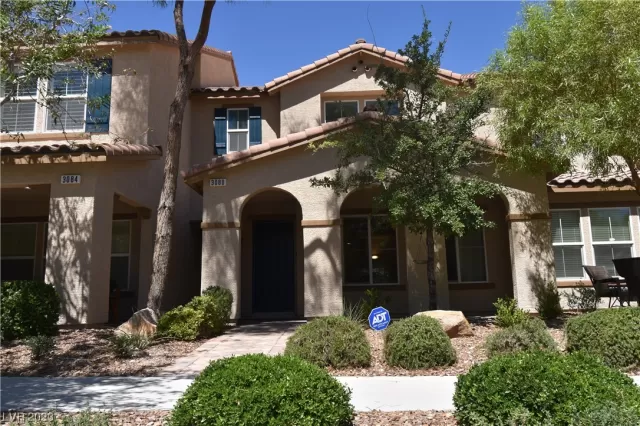 MLS: 2525105 Condo For Sale