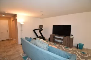 Photo #5: 2525105 Listing 