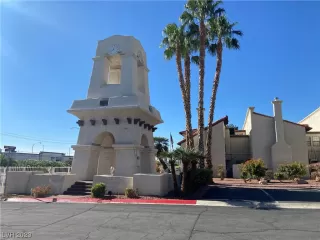 Photo #1: 2525108 Listing 