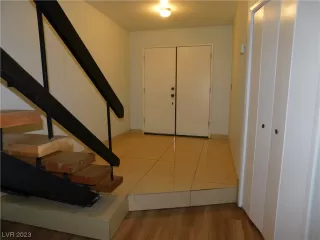 Photo #4: 2525108 Listing 