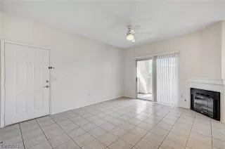 Photo #2: 2525109 Listing