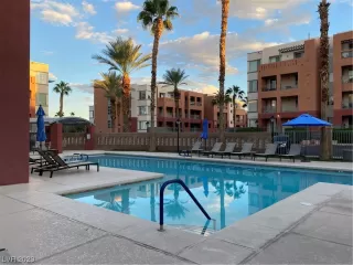 Photo #6: 2525111 Listing 