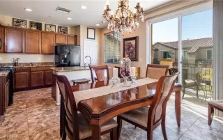 Photo #2: 2525124 Listing