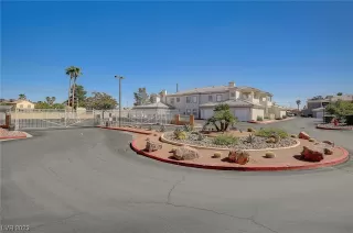 Photo #1: 2525168 Listing