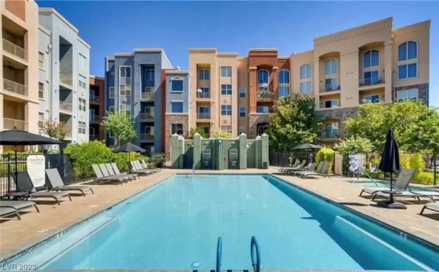 MLS: 2525179 Condo For Sale