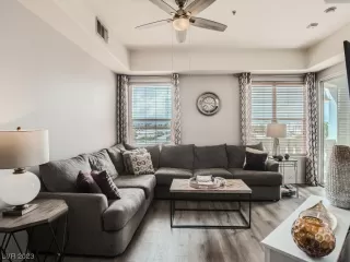 Photo #4: 2525179 Listing 