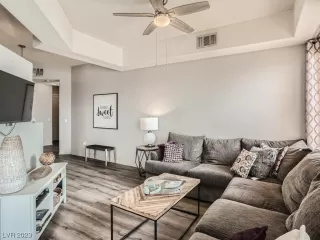 Photo #6: 2525179 Listing 