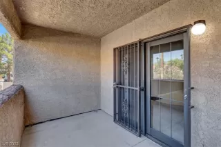 Photo #5: 2525183 Listing