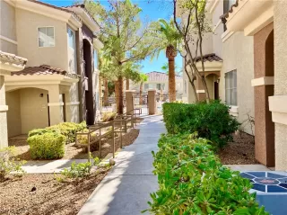 Photo #1: 2525198 Listing 