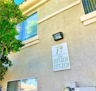 Photo #3: 2525198 Listing 