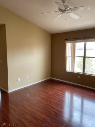 Photo #2: 2525209 Listing 