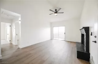 Photo #5: 2525235 Listing