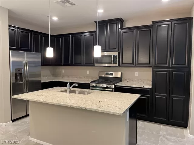 MLS: 2525240 Condo For Sale