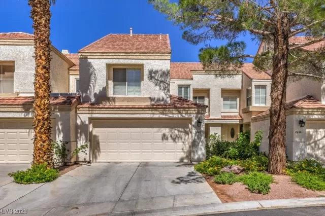 MLS: 2525242 Condo For Sale