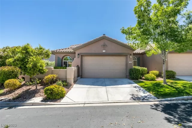 MLS: 2525265 Condo For Sale