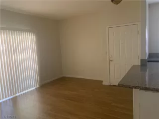 Photo #2: 2525289 Listing 