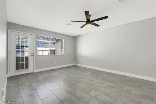 Photo #1: 2525305 Listing 