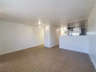 Photo #6: 2525328 Listing