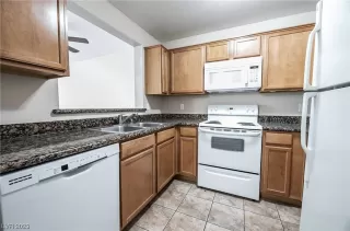 Photo #3: 2525329 Listing