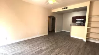 Photo #2: 2525336 Listing 