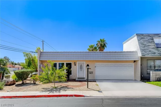 MLS: 2525371 Condo For Sale