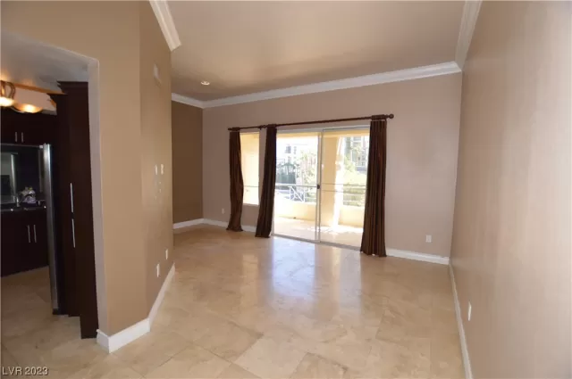 MLS: 2525376 Condo For Sale