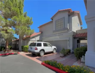 Photo #1: 2525411 Listing 