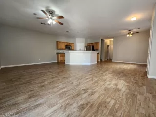 Photo #2: 2525462 Listing 