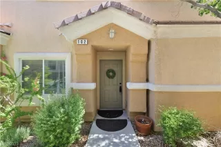 Photo #1: 2525494 Listing 