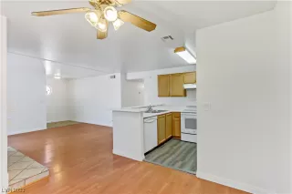 Photo #5: 2525506 Listing