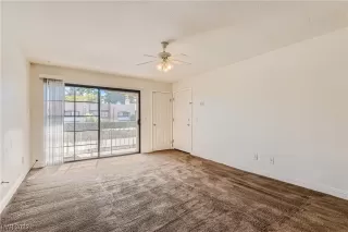 Photo #1: 2525626 Listing 