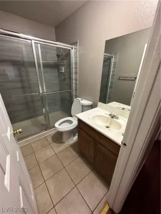 Photo #1: 2525634 Listing 