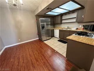 Photo #5: 2525634 Listing 